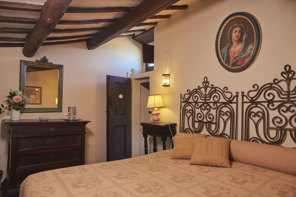 ホテル Residenza D'Epoca Eremo Delle Grazie モンテルーコ 部屋 写真