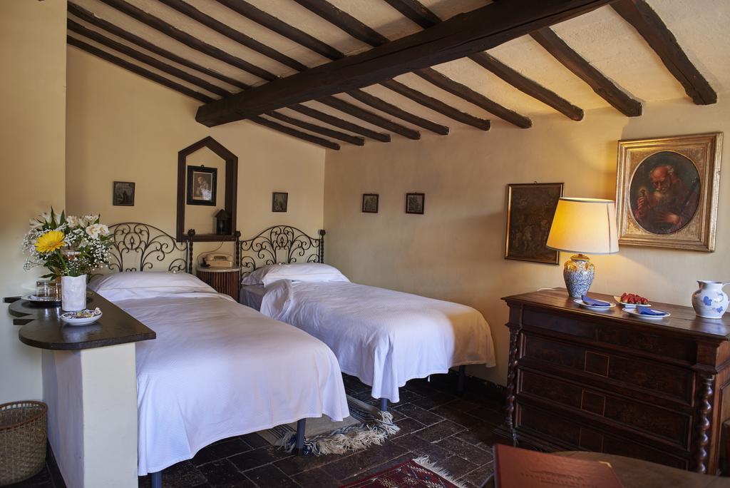 ホテル Residenza D'Epoca Eremo Delle Grazie モンテルーコ 部屋 写真
