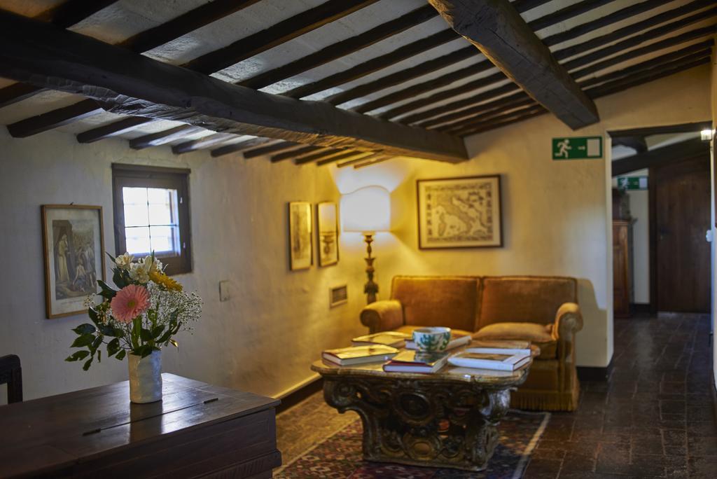 ホテル Residenza D'Epoca Eremo Delle Grazie モンテルーコ 部屋 写真
