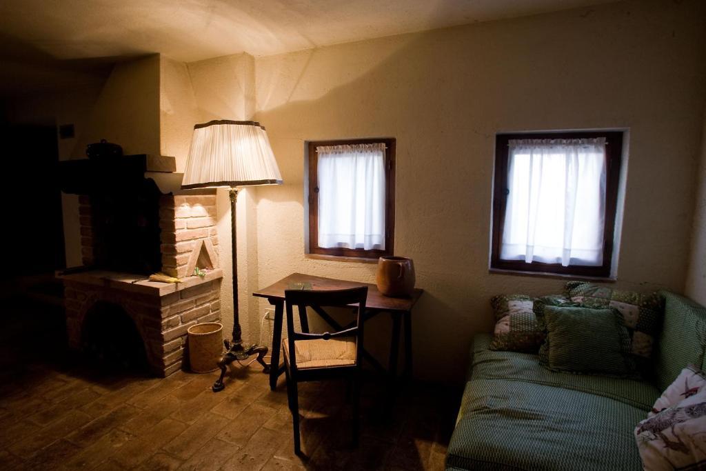 ホテル Residenza D'Epoca Eremo Delle Grazie モンテルーコ 部屋 写真